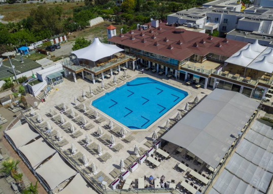 ARMONIA HOLIDAY VILLAGE & SPA 2