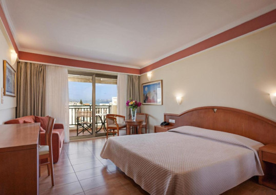 HYDRAMIS PALACE BEACH RESORT 25