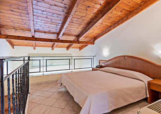 HYDRAMIS PALACE BEACH RESORT 27