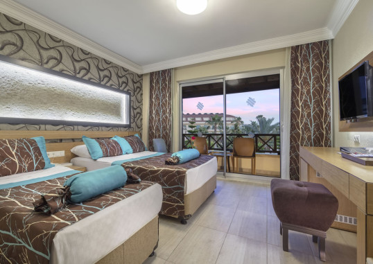 SAPHIR HOTEL & VILLAS 8