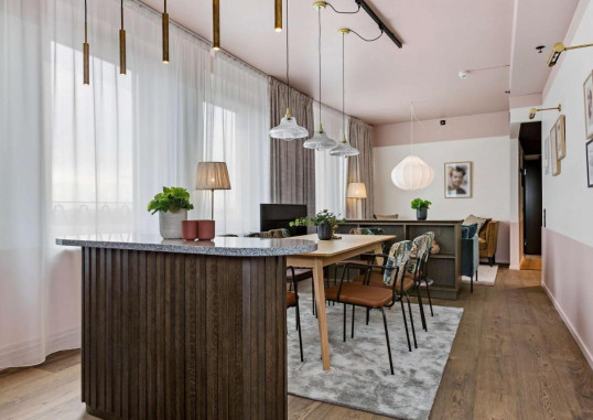 HOTEL GIO 18