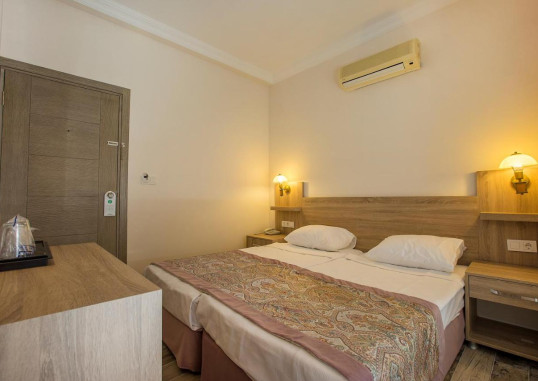 ARSI ENFI CITY BEACH 14