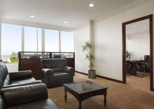 RAMADA BEACH HOTEL AJMAN 11