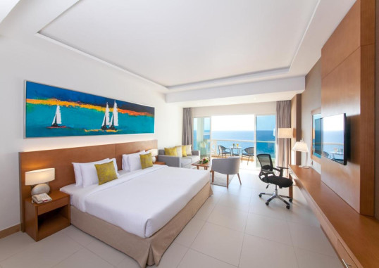 RAMADA BEACH HOTEL AJMAN 14