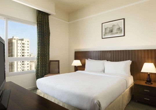 RAMADA BEACH HOTEL AJMAN 15