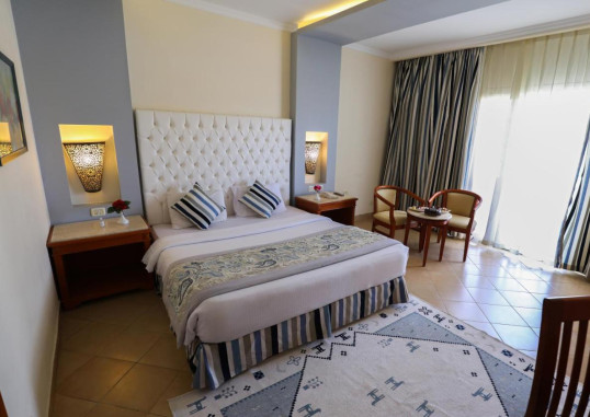 AMWAJ OYOUN RESORT & SPA 8