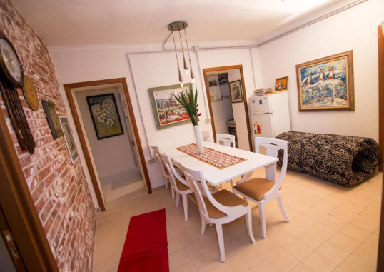 B&B ARTISTIC TIRANA 13