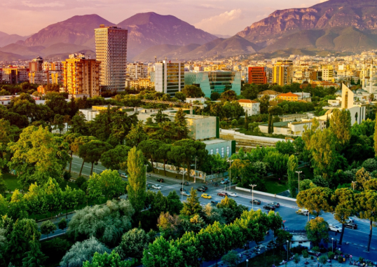 Tirana Albaania 7