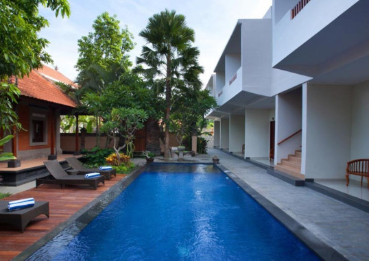 NESA SANUR 12