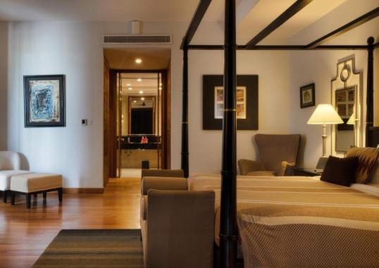 THE BLUE WATER RESORT & SPA 22