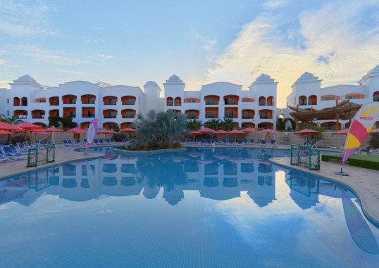 NAAMA WAVES HOTEL 25