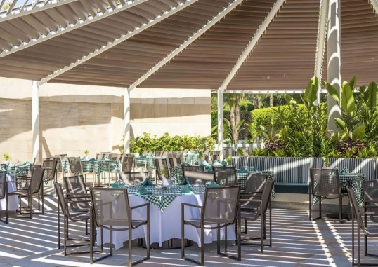 CALISTA LUXURY RESORT 9