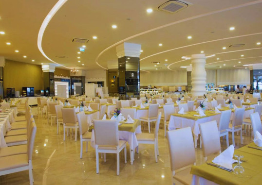 WATER SIDE RESORT & SPA 17