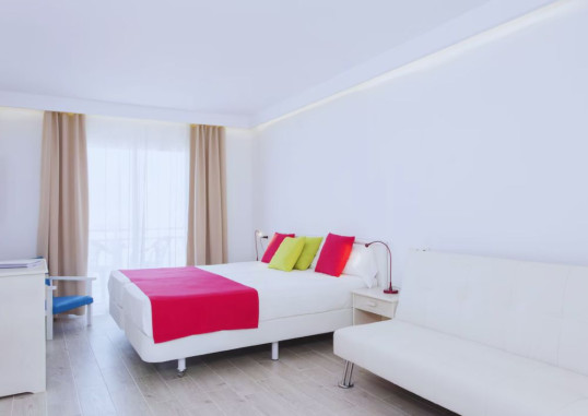 GUYA WAVE HOTEL 6