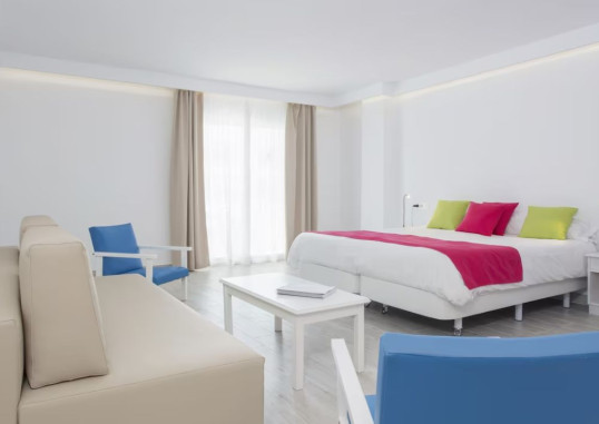 GUYA WAVE HOTEL 9