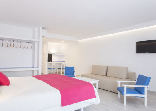 GUYA WAVE HOTEL 10
