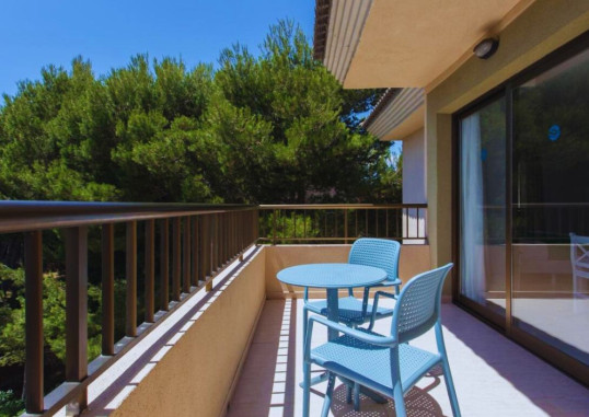 GUYA WAVE HOTEL 17