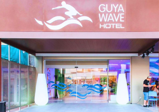 GUYA WAVE HOTEL 19