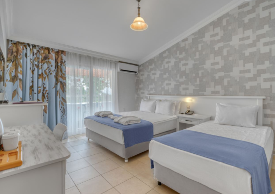 SEVEN SEAS PALMERAS BAY 8