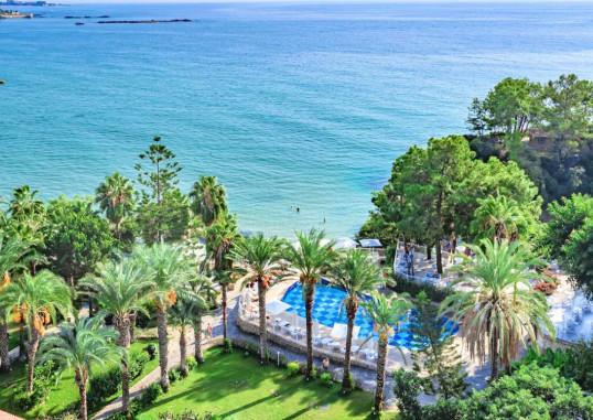 UTOPIA BEACH CLUB 31