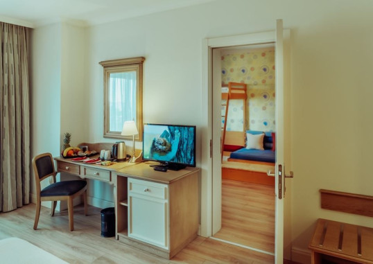 IC HOTELS SANTAI FAMILY RESORT 90