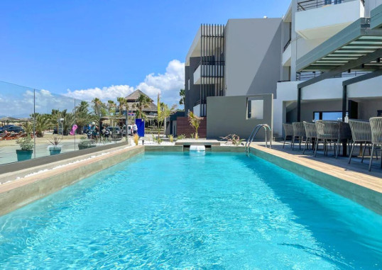MARE BLUE & SUITES HOTEL (ADULTS ONLY 16+) 9