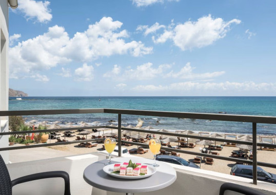 MARE BLUE & SUITES HOTEL (ADULTS ONLY 16+) 25