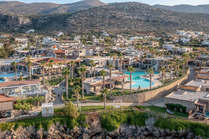 Puhkus ainult täiskasvanutele 5* hotellis IKAROS BEACH LUXURY RESORT & SPA (ADULTS ONLY 16+)!