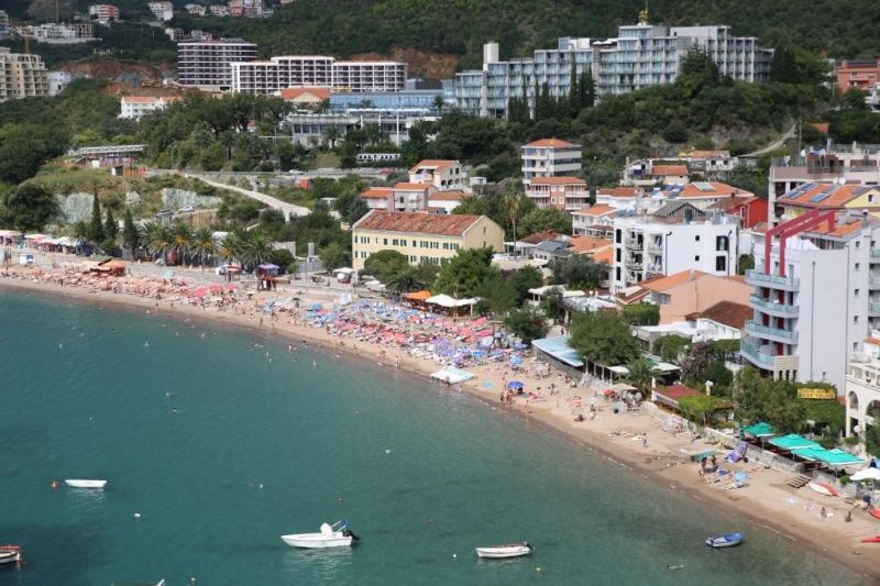 Rahulik puhkus Obala Plus 3* hotellis Montenegros! 1