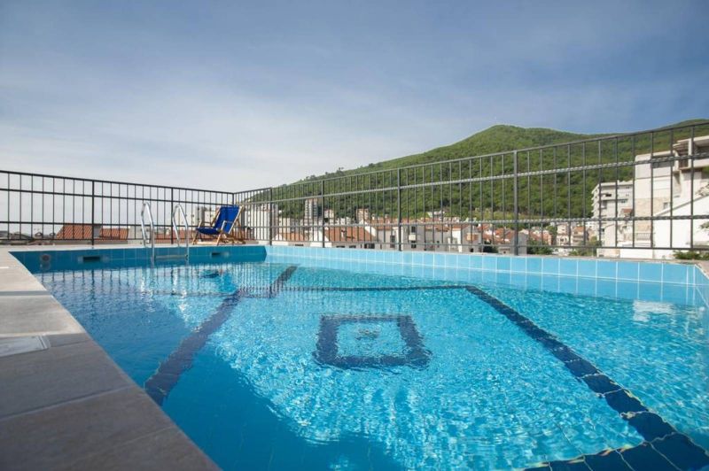 Päikseline puhkus 4* HOTEL TWELVE hotellis Budvas, Montenegros 1