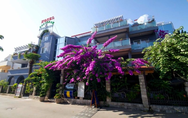 Puhkus Montenegros, 3* hotellis AQUARIUS!