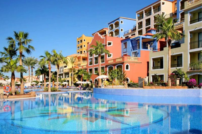 Meeldejääv puhkus Tenerifel, 4* hotellis SUNLIGHT BAHIA PRINCIPE TENERIFE!