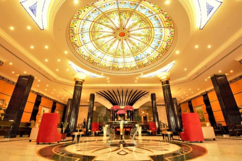 Avasta põnevat Araabia Ühendemiraati ja peatu 4* RED CASTLE HOTEL SHARJAH hotellis!