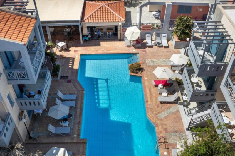 Kaunis Kreeta saar ja 3* hotell MARILISA HOTEL!